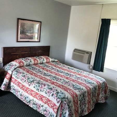 Blue Ridge Motel Front Royal Bagian luar foto
